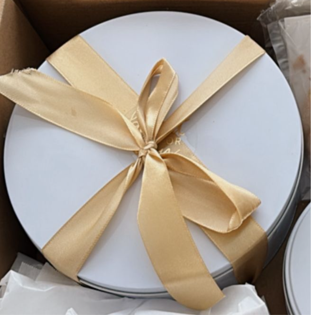 Nuestra lata de bizcocho Dominicano Dulce de leche