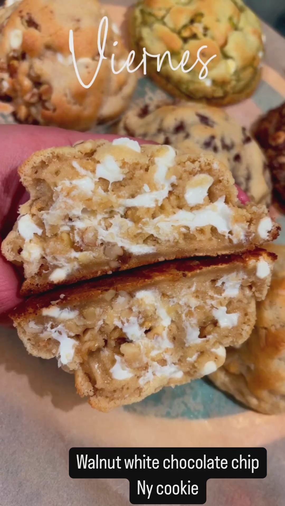 Walnut white chocolate NY cookie